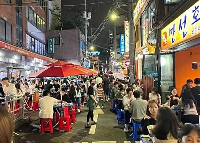 Long Sinchon Hongdae