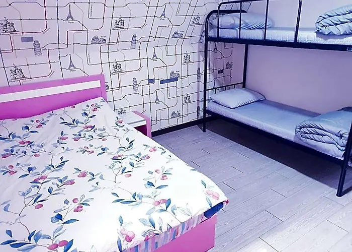 Long Sinchon Hongdae 2*