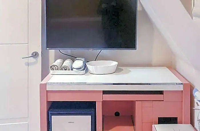 Long Sinchon Hongdae Hotel 2*